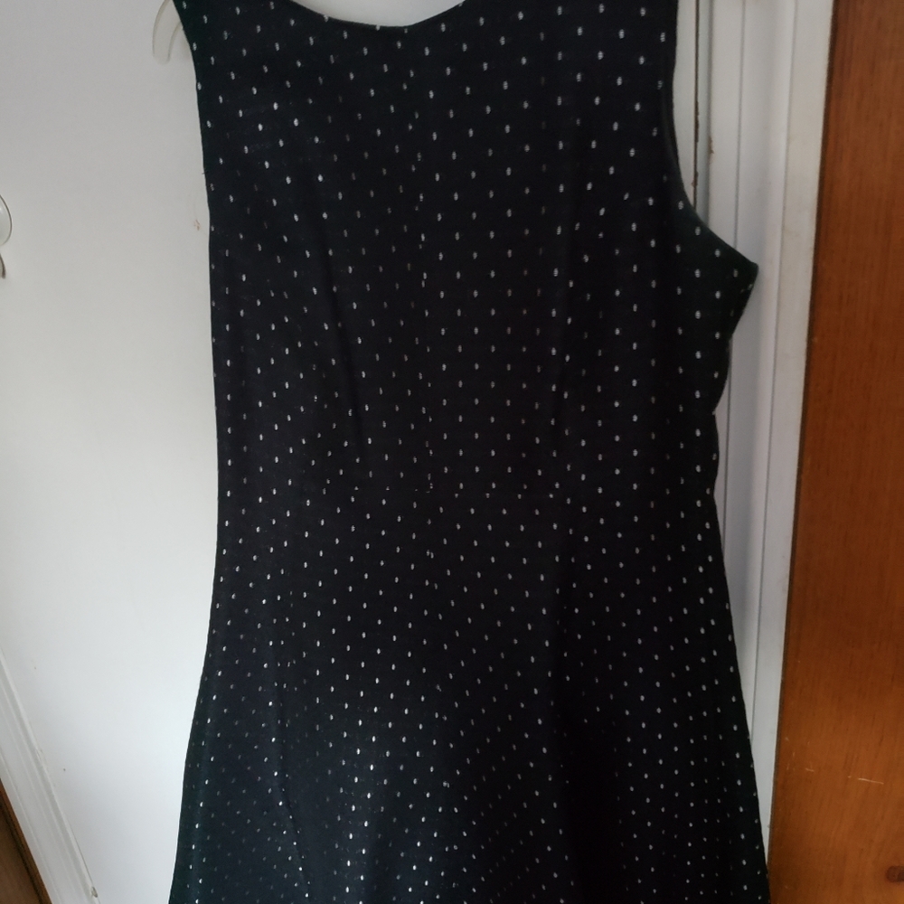 Dress - Picture 5 of 5